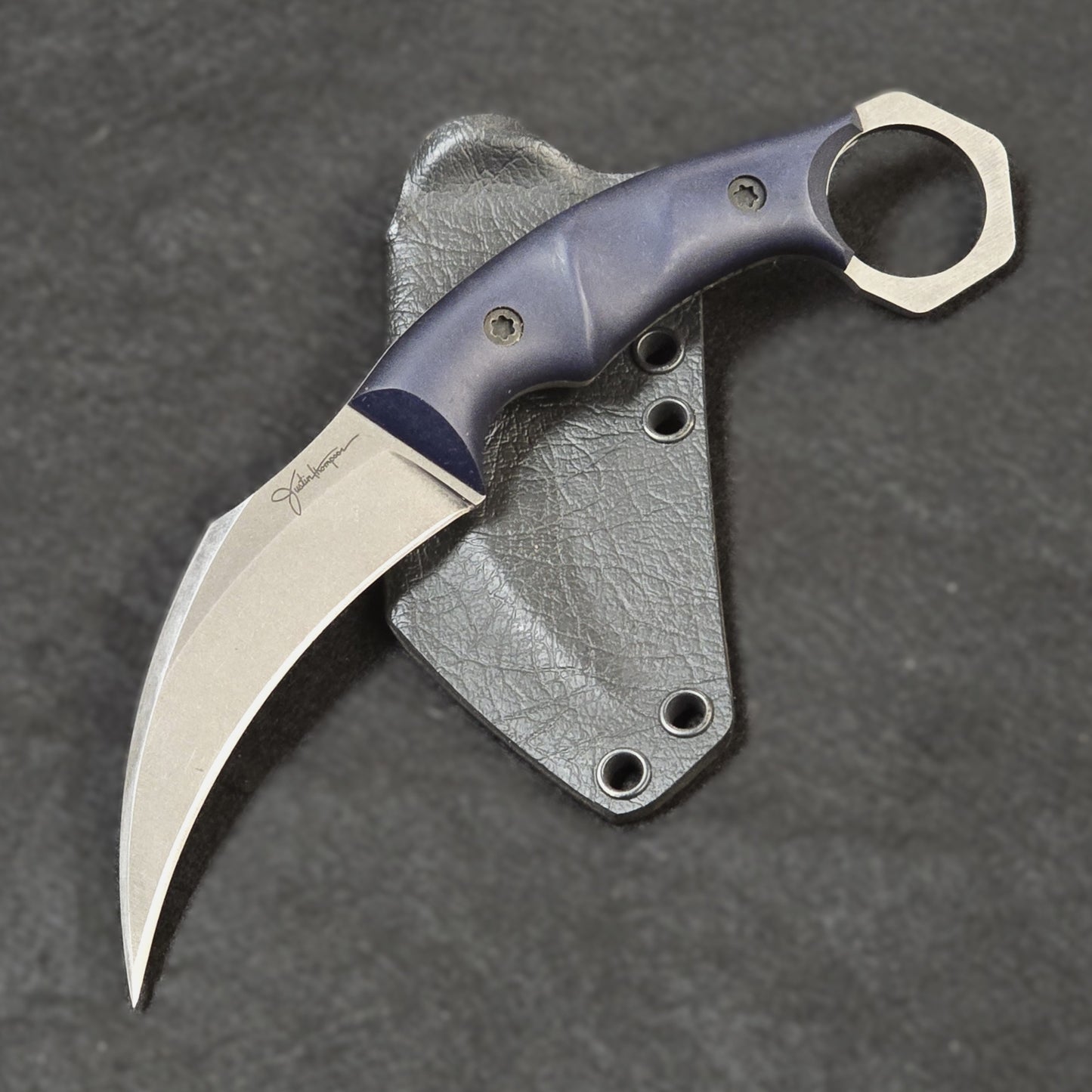 Karambit - Blue Richlite