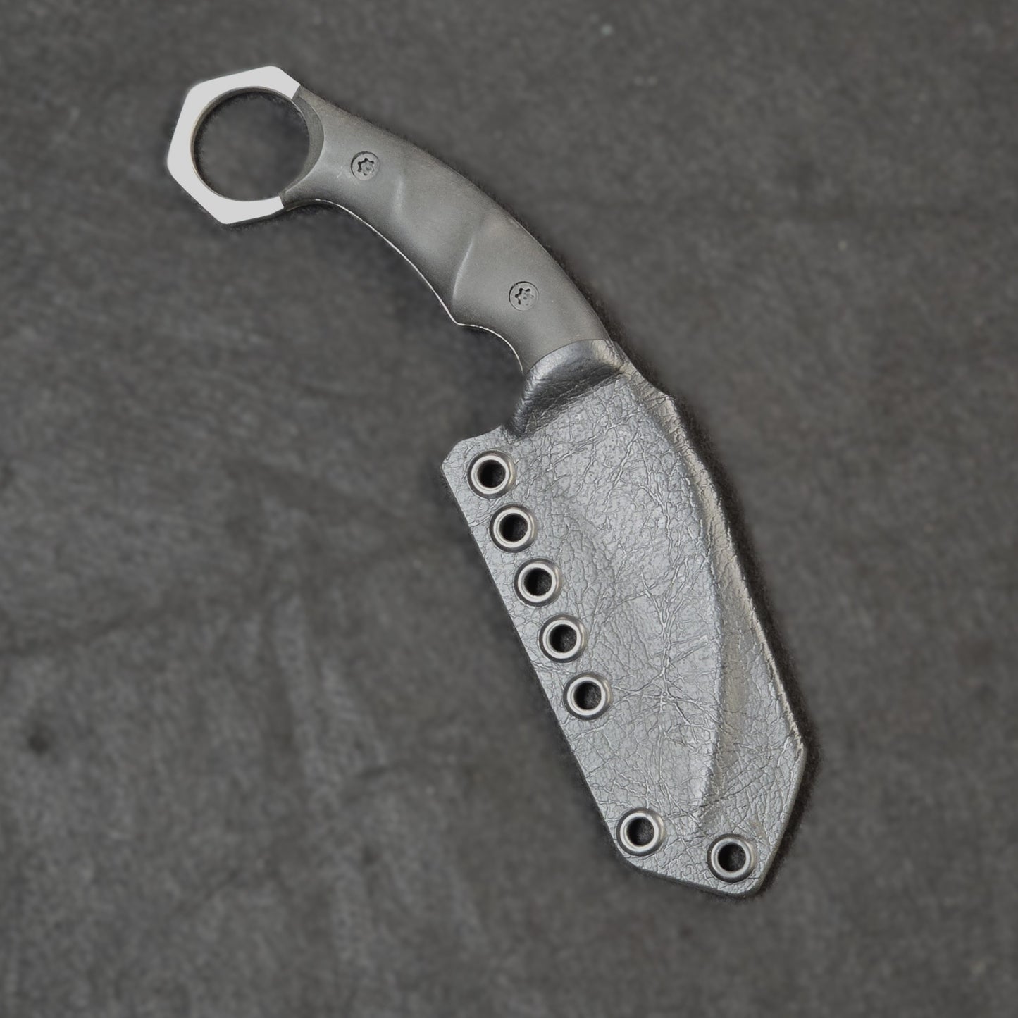 Karambit - Black Paper